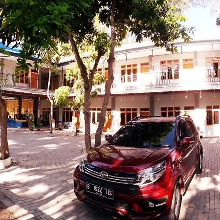 Pondok Wisata Dan Restoran Elim Ваингапу Экстерьер фото