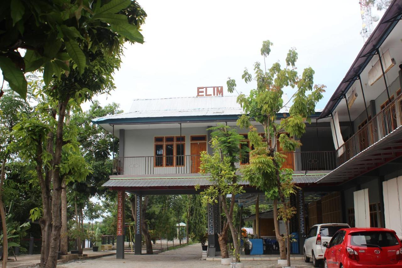 Pondok Wisata Dan Restoran Elim Ваингапу Экстерьер фото