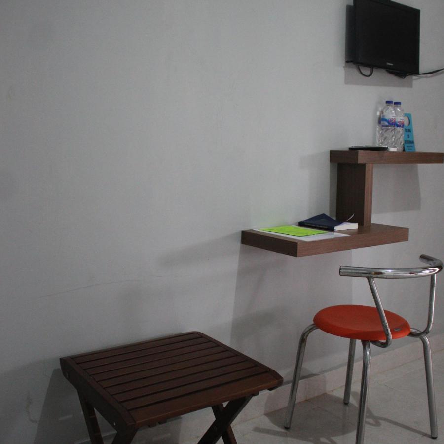 Pondok Wisata Dan Restoran Elim Ваингапу Экстерьер фото